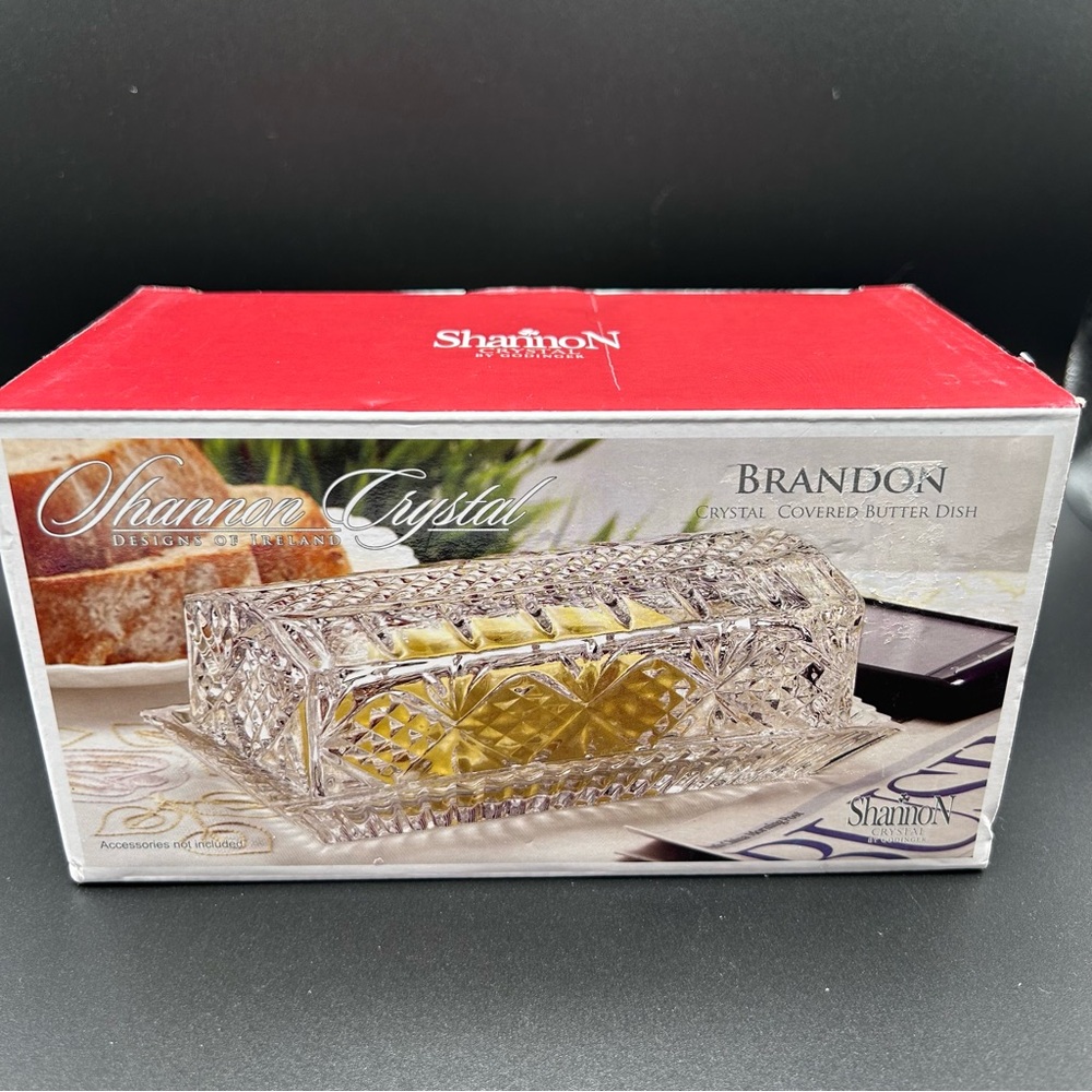 NEW IN BOX SHANNON CRYSTAL COVERED BUTTER DISH BY GODINGER 6-3/4”x3-5/8”x2-1/2”